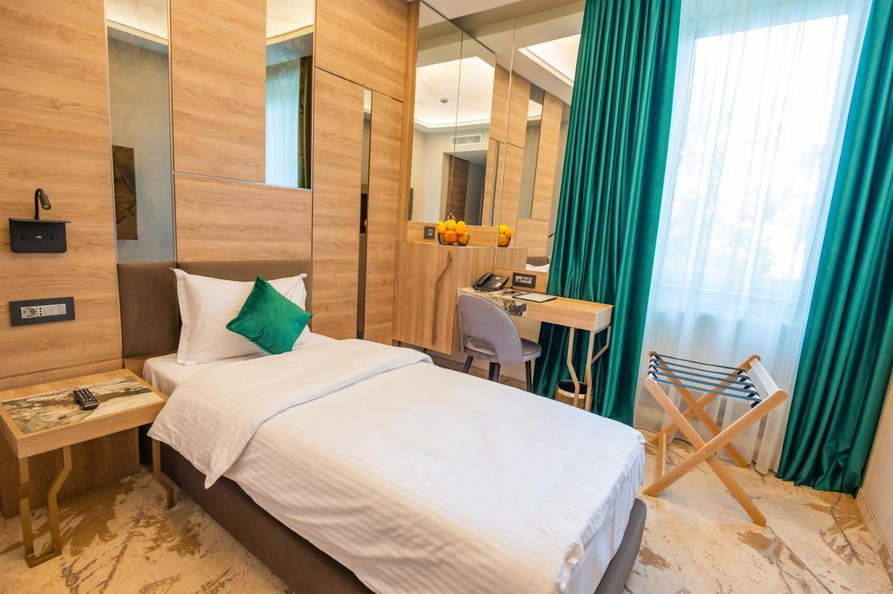 Hotel Codrisor Bistriţa Dış mekan fotoğraf