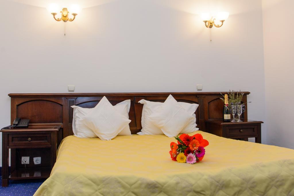 Hotel Codrisor Bistriţa Dış mekan fotoğraf