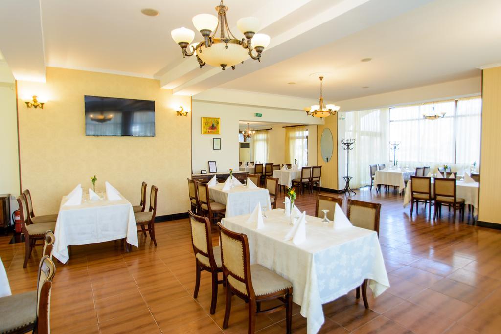 Hotel Codrisor Bistriţa Dış mekan fotoğraf