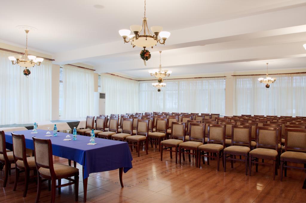 Hotel Codrisor Bistriţa Dış mekan fotoğraf